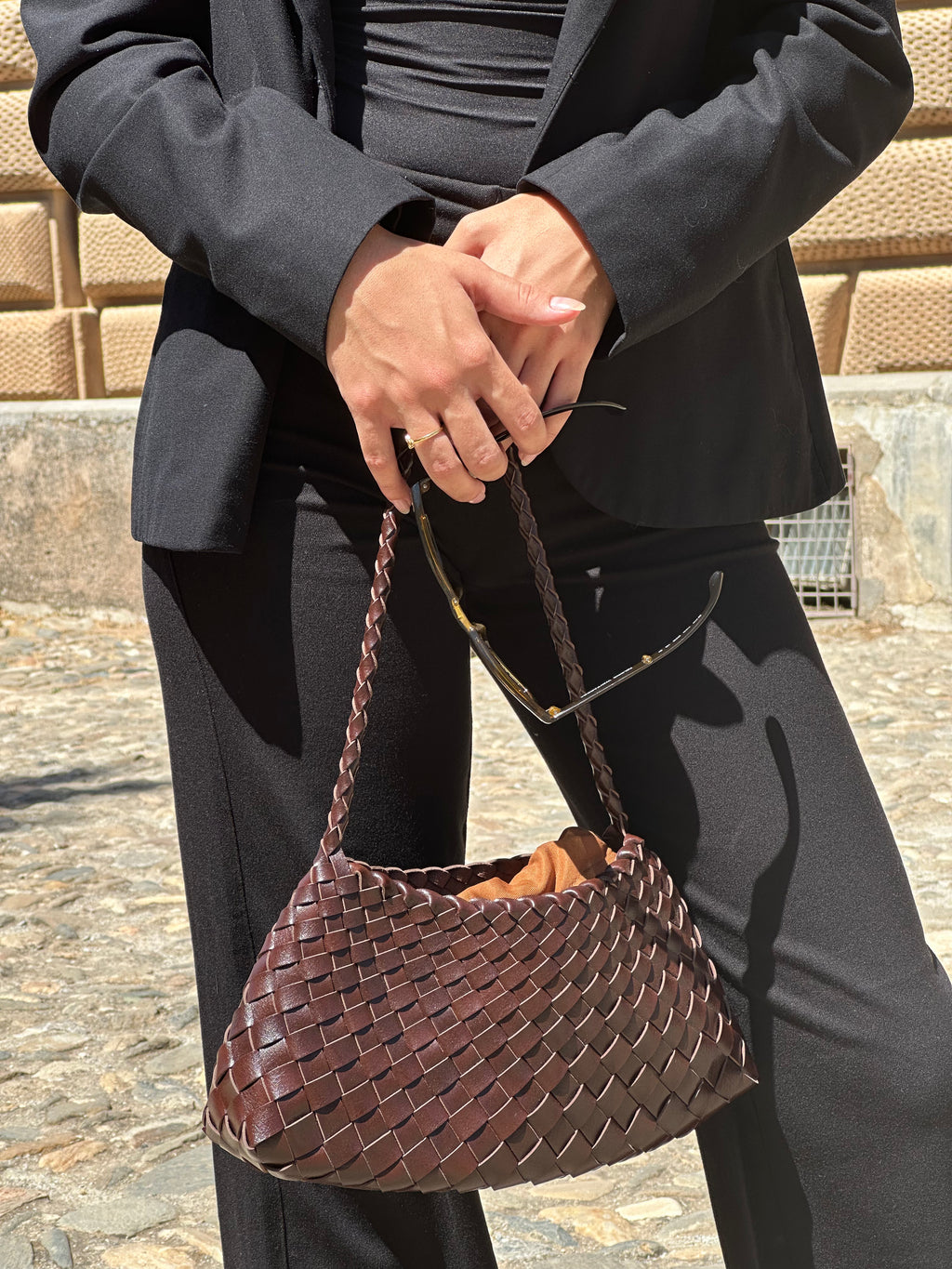 Essential Shoulder Brown
